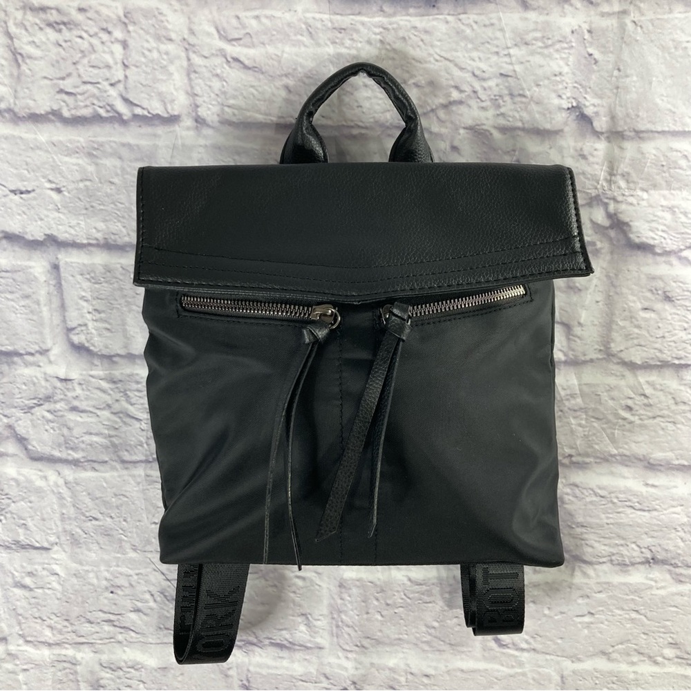✨ NWT Botkier New York Mini Black Backpack Purse – Chic & Functional ✨ - Picture 3 of 10